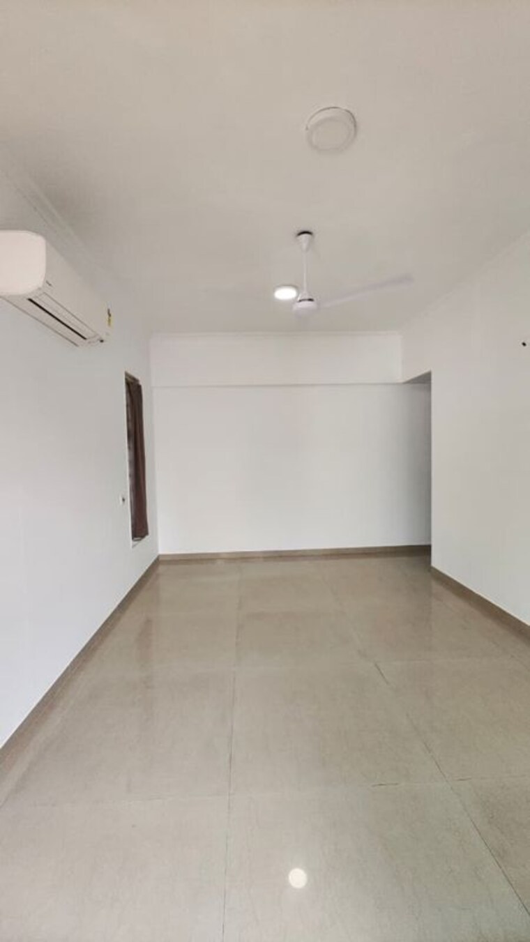 Room, santacruz west 4 Bedroom 1800 Sq.Ft. Apartment In Santacruz West Mumbai 10621868