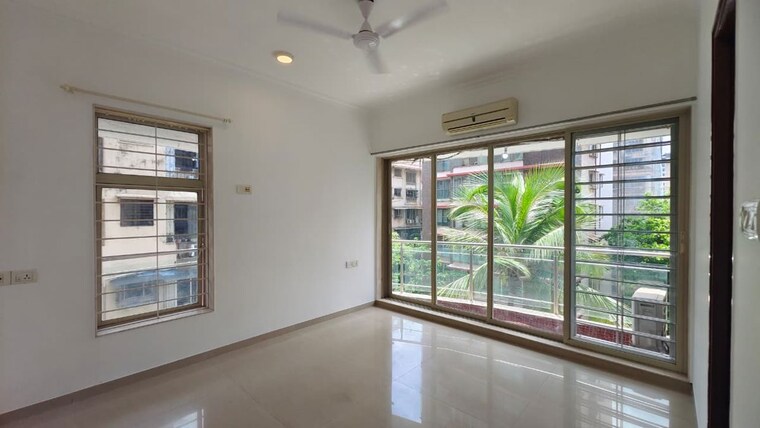 Room, santacruz west 4 Bedroom 1800 Sq.Ft. Apartment In Santacruz West Mumbai 10621868