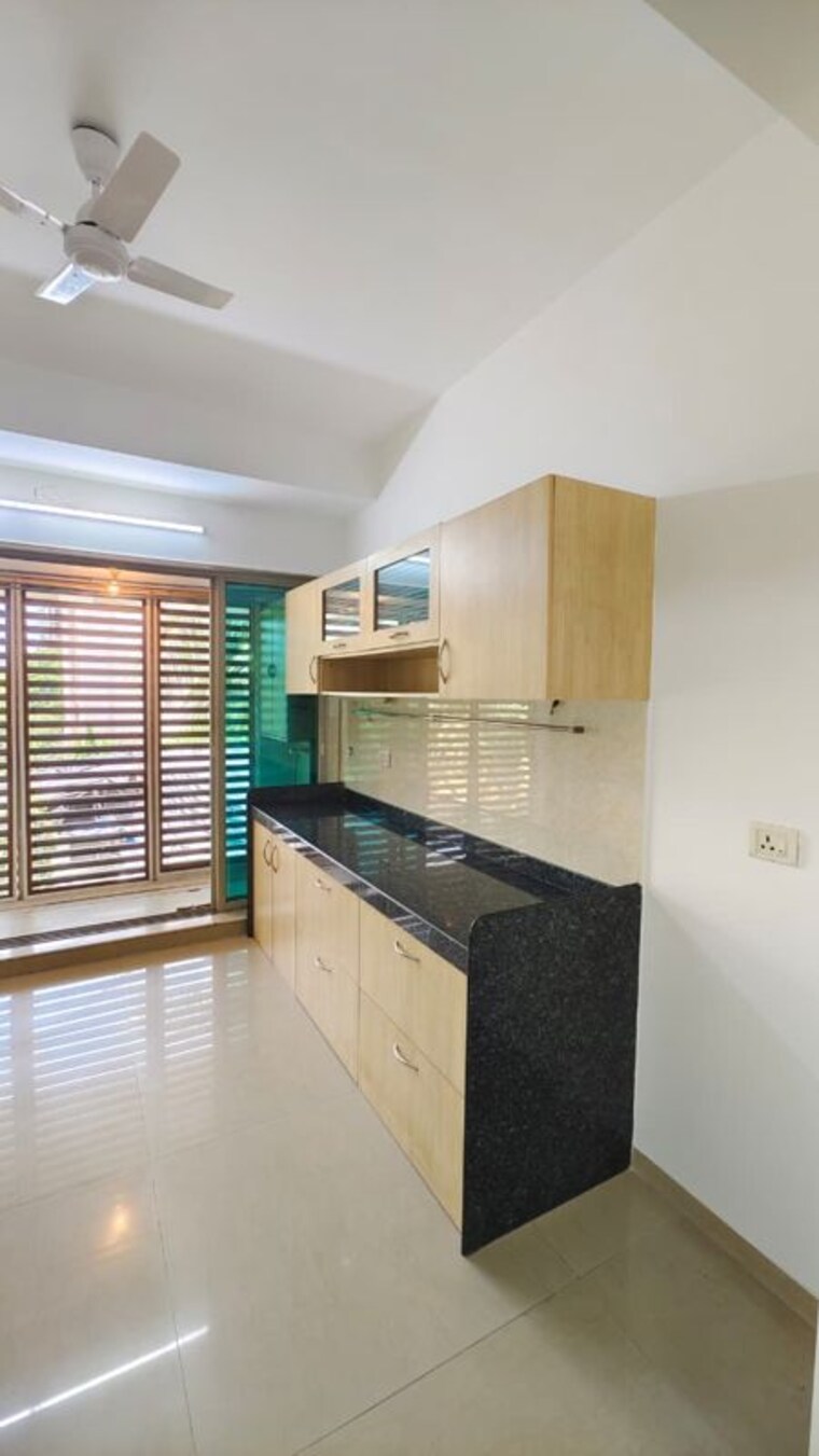 Kitchen, santacruz west 4 Bedroom 1800 Sq.Ft. Apartment In Santacruz West Mumbai 10621868