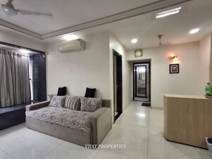 Living Room in 4 BHK Apartment at Raheja Odyssey, Kandivali East – for Sale