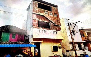 Independent House For Sale in Begambur