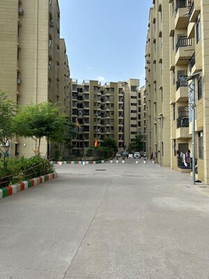  Apartment For Sale in Bhakrota