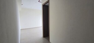 Room in 4 BHK Apartment at Hubtown Seasons, Chembur – for Sale