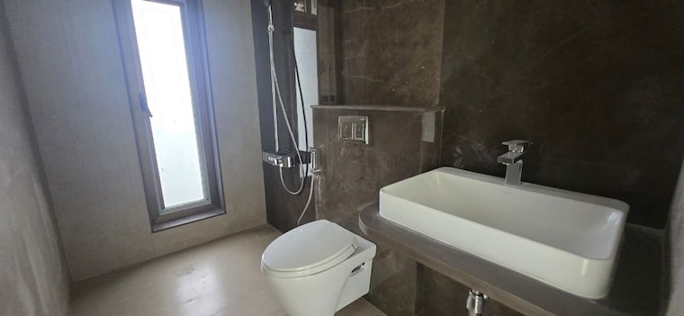 Bathroom, hubtown-seasons 4 Bedroom 1880 Sq.Ft. Apartment In Chembur Mumbai 10622012