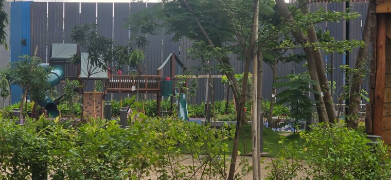 Garden, hubtown-seasons 4 Bedroom 1880 Sq.Ft. Apartment In Chembur Mumbai 10622012