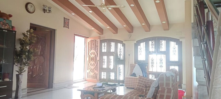 Living Room, ideal-lake-view 3 Bedroom 1460 Sq.Ft. Apartment In Topsia Kolkata 10622014