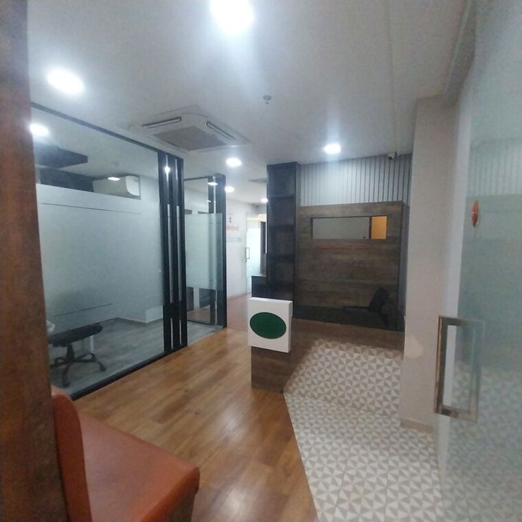 Living Room, corporate-annexe Commercial Office Space 700 Sq.Ft. In Goregaon East Mumbai 10622015