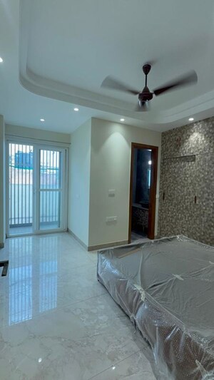 Living Room in 2 BHK Builder Floor at Kalkaji – for Rent