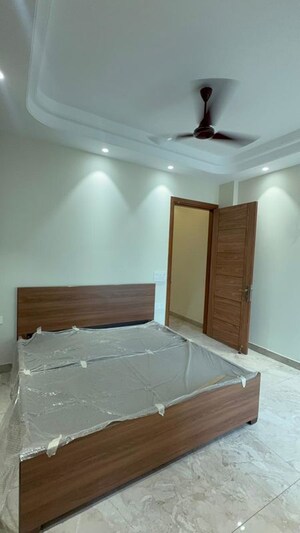 Bedroom in 2 BHK Builder Floor at Kalkaji – for Rent