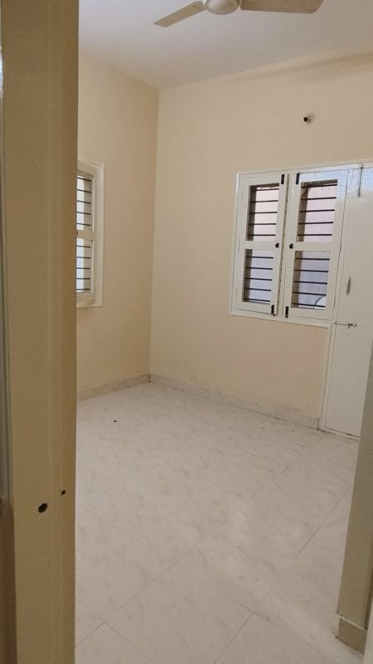 Room, s-v-homes 2 Bedroom 1000 Sq.Ft. Apartment In Cv Raman Nagar Bangalore 10622031
