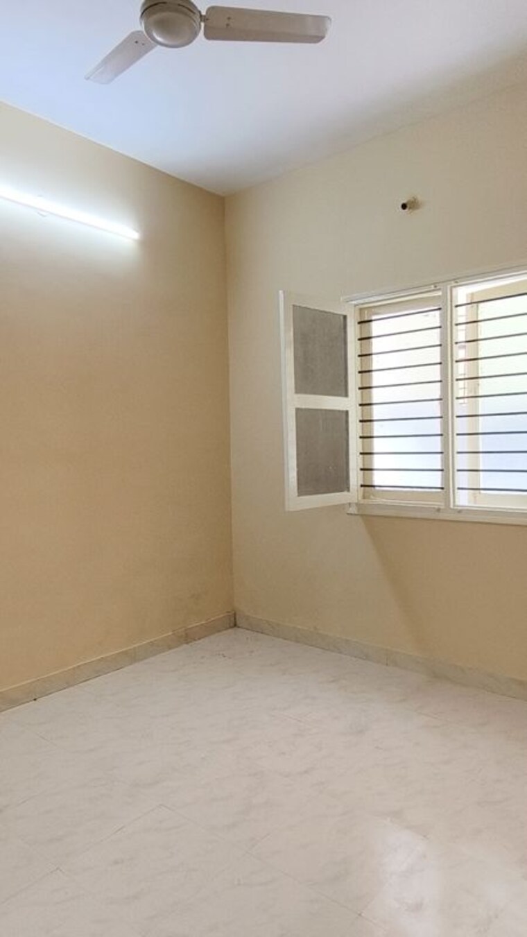Room, s-v-homes 2 Bedroom 1000 Sq.Ft. Apartment In Cv Raman Nagar Bangalore 10622031