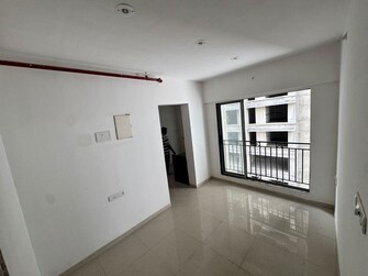 1 BHK 500 Sq.Ft. Apartment in Gulmohar CHS Goregaon