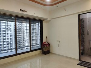 Room in 3 BHK Apartment at Mayfair Astral, Jogeshwari West – for Sale