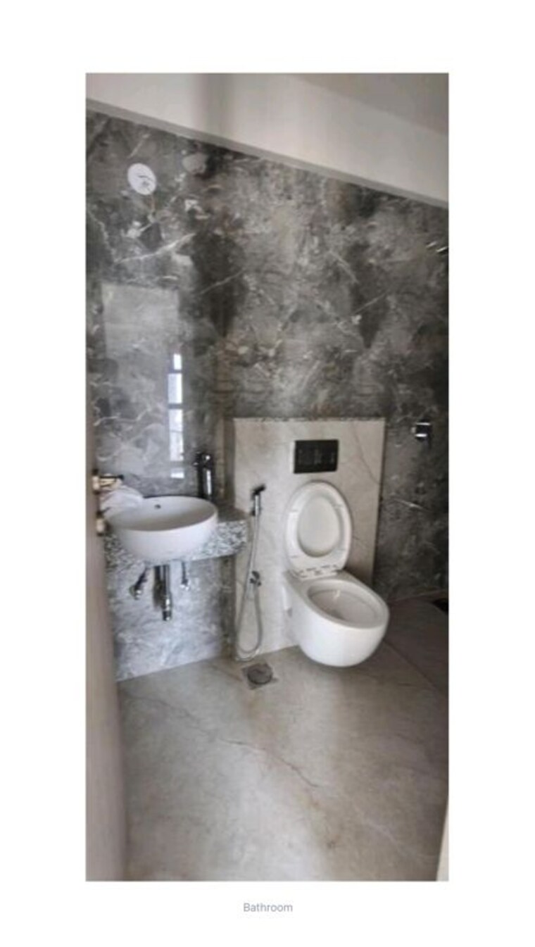 Bathroom, rustomjee-erika 2 Bedroom 625 Sq.Ft. Apartment In Bandra East Mumbai 10622039