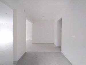 Room in 5 BHK Apartment at Incor Carmel Heights, Whitefield – for Sale
