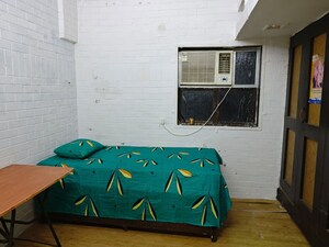  Pg For Rent in Goregaon East