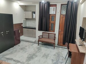 Living Room in 2 BHK Builder Floor at Sector 23 – for Rent