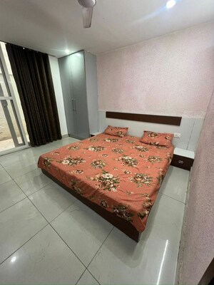 Bedroom in 3 BHK Builder Floor at Sector 52 – for Rent