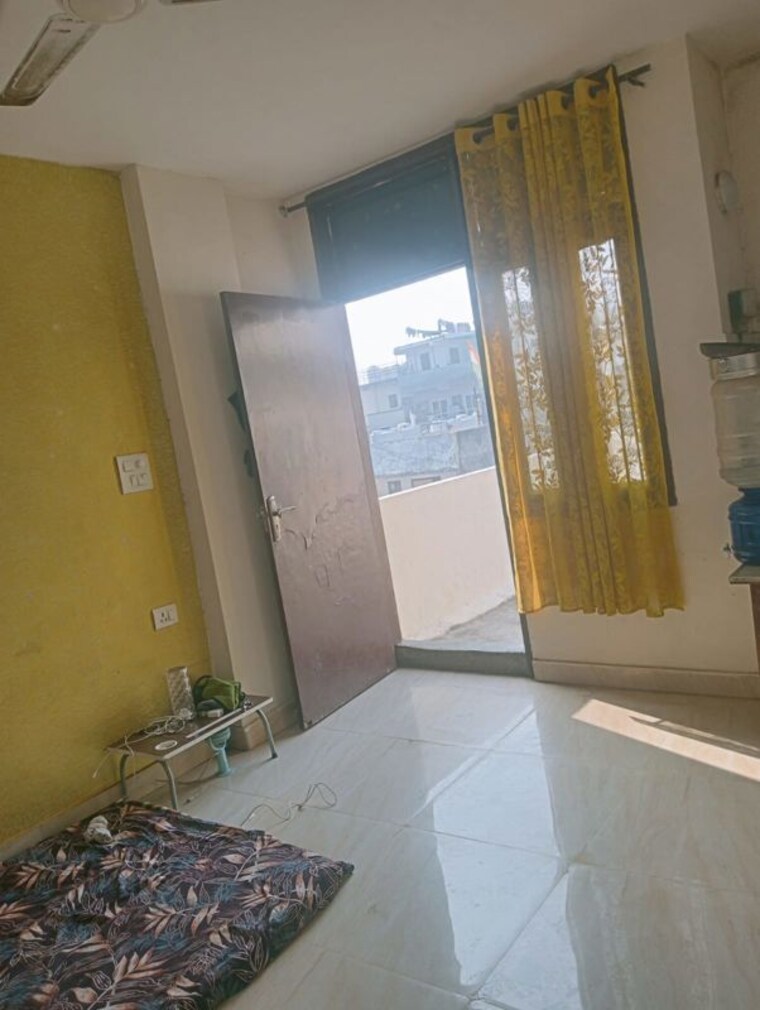 Living Room, neb sarai 1 RK 175 Sq.Ft. Builder Floor In Neb Sarai Delhi 10622055