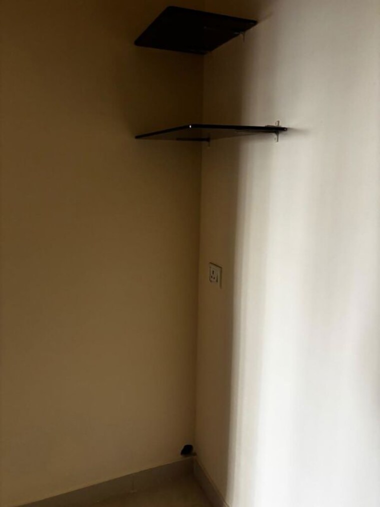 Room, vijay-park 1 Bedroom 420 Sq.Ft. Apartment In Kasarvadavali Thane 10622068