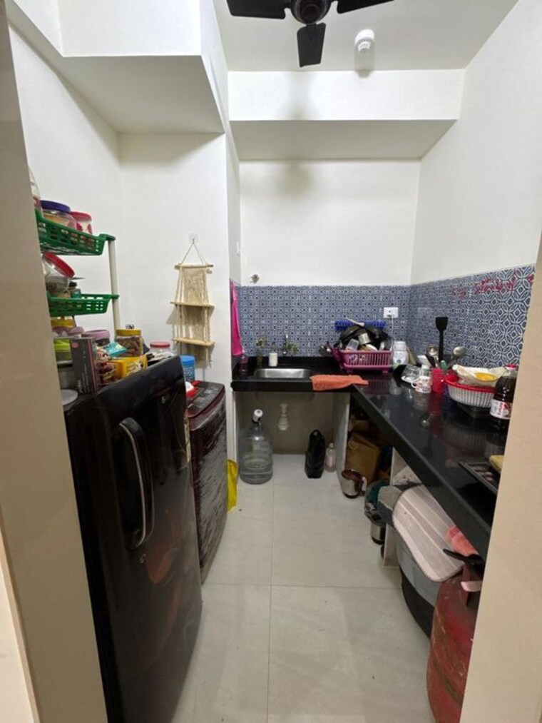 Team Area, lodha-crown-quality-homes 1 Bedroom 350 Sq.Ft. Apartment In Majiwada Thane 10622070