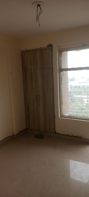 Room in 3 BHK Apartment at Adore Happy Homes Pride, Sector 75 – for Sale