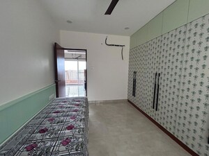 Room in 3 BHK Apartment at Candeur 40, Miyapur – for Rent