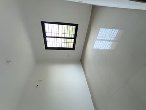Room in 1 BHK Apartment at Kohinoor Sportsville, Hinjewadi – for Rent