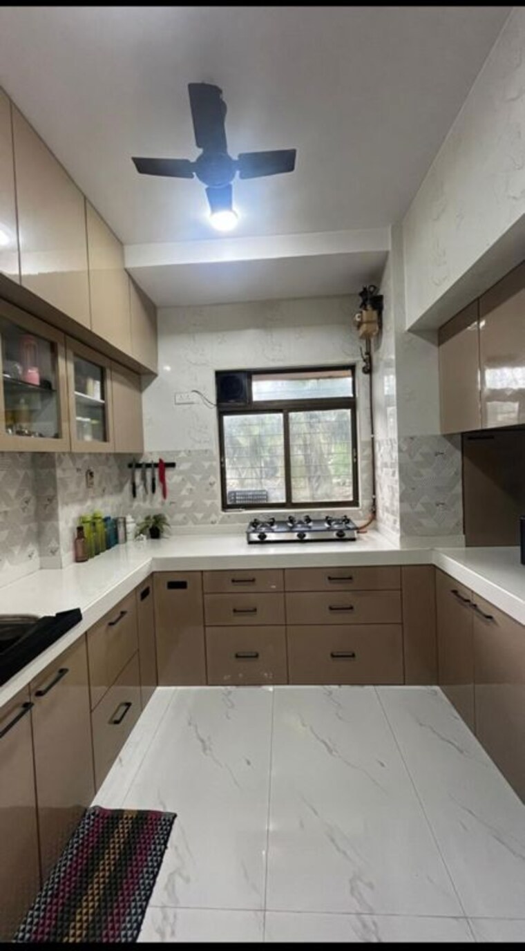 Kitchen, balkum pada 1 Bedroom 460 Sq.Ft. Apartment In Balkum Pada Thane 10622084