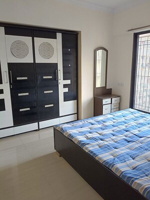 1 BHK Apartment For Rent in Raunak Unnathi Woods Phase 7 A And B, Ghodbunder Road