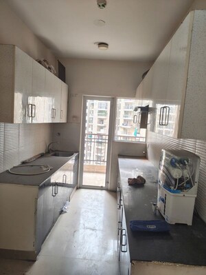 Team Area in 3 BHK Apartment at JM Florence, Tech Zone 4 Greater Noida – for Rent
