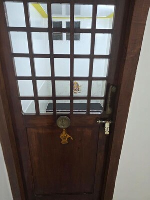 Room in 3 BHK Independent House at Hanumanth Nagar – for Sale