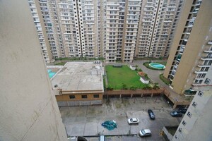 2.5 BHK Apartment – Exterior View View at Amrapali Silicon City, Sector 76 - for Sale