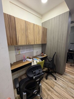  Office Space For Rent in Shah And Nahar Industrial Estate, Worli