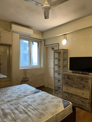 Bedroom in 2 BHK Apartment at Mayur Vihar – for Rent