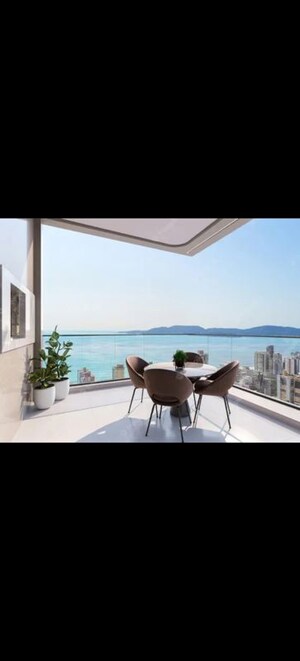 Team Area in 4 BHK Apartment at K Raheja Maestro, Juhu – for Sale