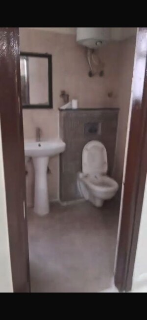 Bathroom in 3 BHK Apartment at Motiaz Royal Citi, Ambala Highway – for Rent