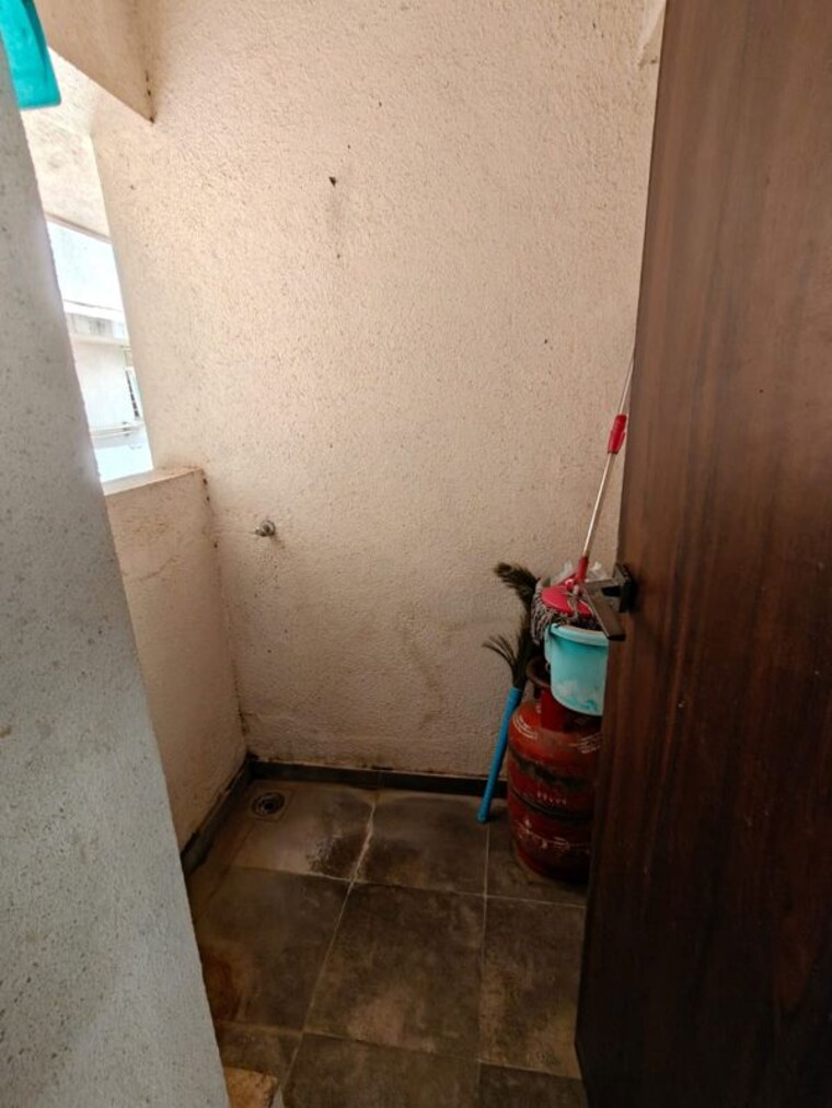 Bathroom, puranik-abitante 2 Bedroom 725 Sq.Ft. Apartment In Bavdhan Pune 10622276
