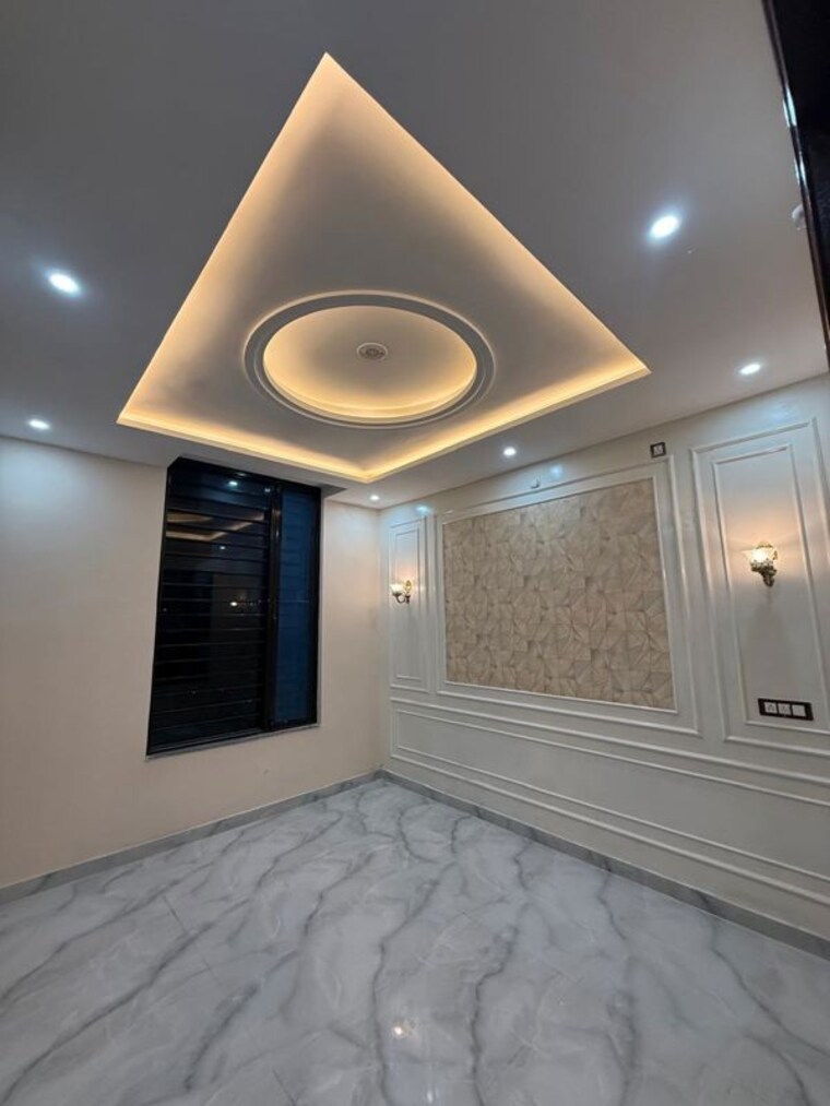 Exterior View, dwarka mor 2 Bedroom 350 Sq.Yd. Builder Floor In Dwarka Mor Delhi 10622296