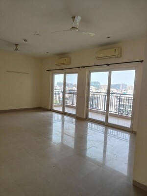 3 BHK Apartment For Rent in Spaze Privy, Sector 72
