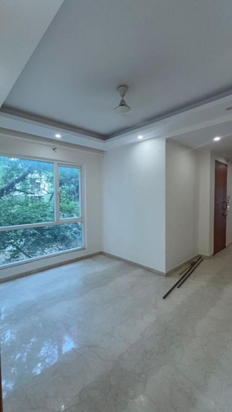 Room, kalkaji 3 Bedroom 900 Sq.Ft. Builder Floor In Kalkaji Delhi 10622311