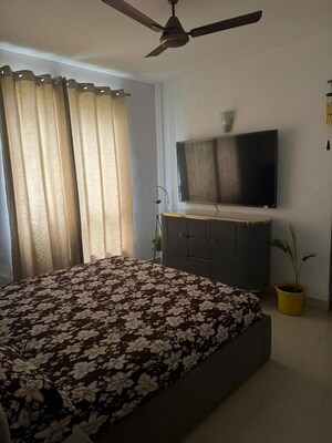 Bedroom in 2 BHK Builder Floor at Sector 23 – for Rent