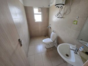 Bathroom in 2 BHK Builder Floor at Sector 21 – for Rent