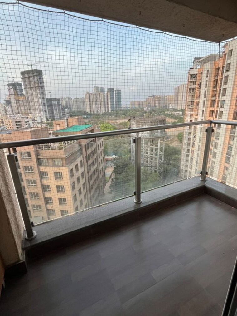 Balcony, siddhi-highland-park 2 Bedroom 700 Sq.Ft. Apartment In Kolshet Road Thane 10622384