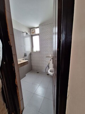 Bathroom in 2 BHK Builder Floor at Sector 22 – for Rent