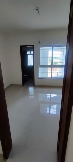 Room in 4 BHK Apartment at Sobha Nesara, Kothrud – for Rent