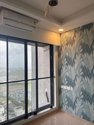 Room in 3.5 BHK Apartment at Dosti Eastern Bay, Wadala – for Rent