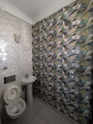 Bathroom in 2 BHK Builder Floor at Sector 22 – for Rent