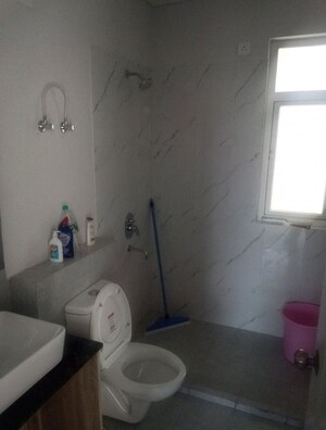 Bathroom in 2 BHK Builder Floor at Sector 22 – for Rent