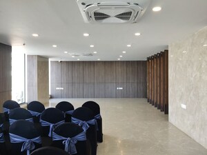 Parking in 2 BHK Apartment at Mana Macasa Emerald, Choodasandra – for Sale